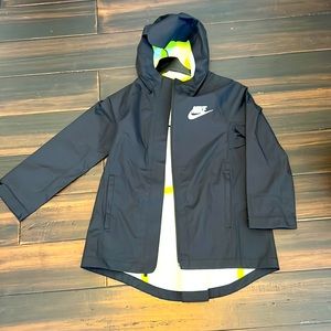 Nike Rain hood light Jacket - youth Girls Black Jacket